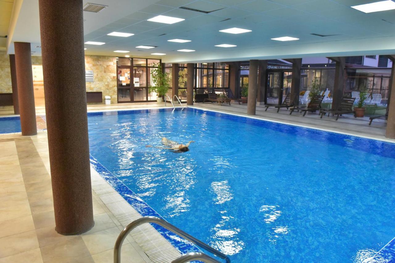 Royal Bansko - Accommodation, BB, Half Board Plus&All Inclusive Exteriör bild