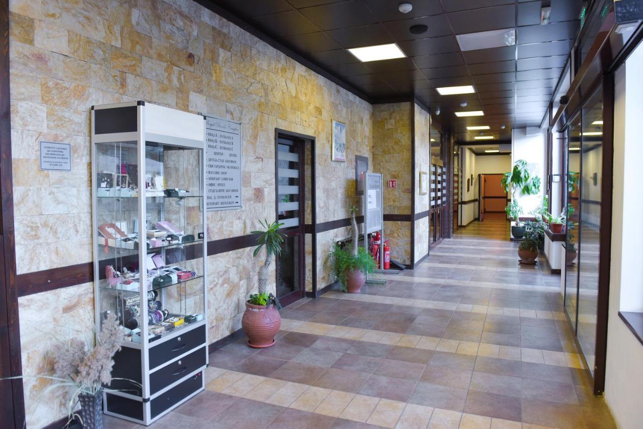 Royal Bansko - Accommodation, BB, Half Board Plus&All Inclusive Exteriör bild