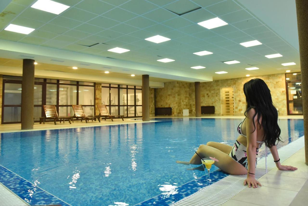 Royal Bansko - Accommodation, BB, Half Board Plus&All Inclusive Exteriör bild