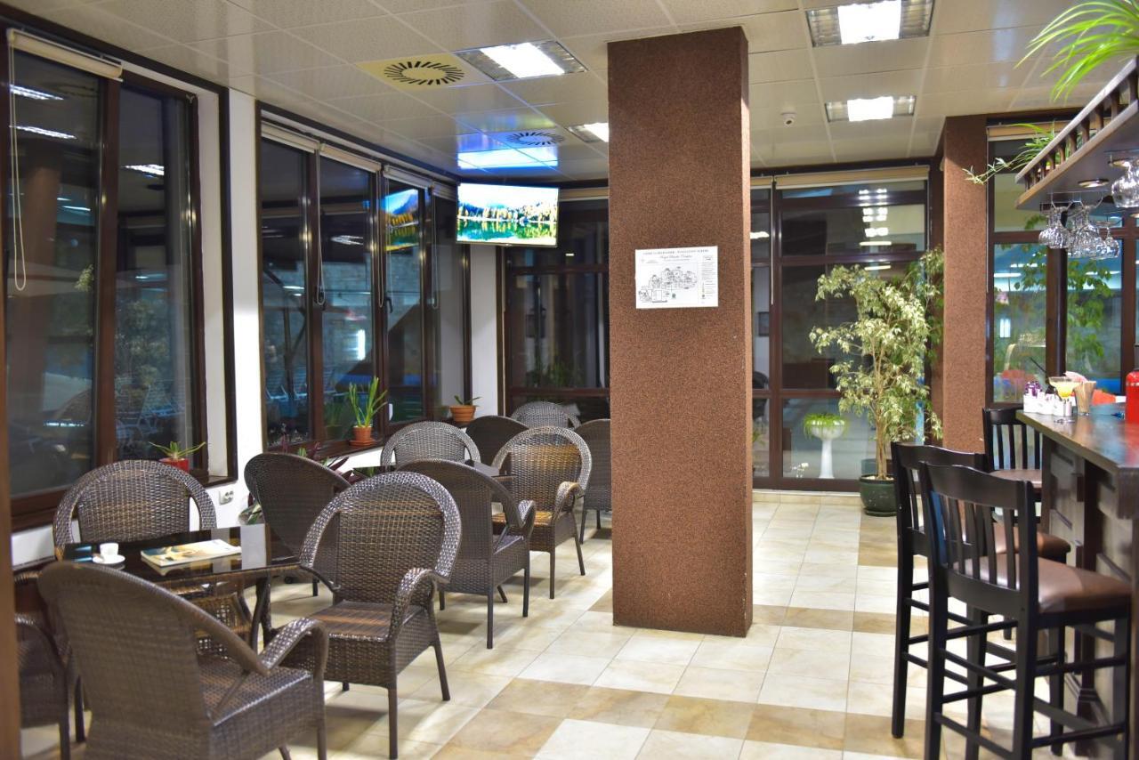 Royal Bansko - Accommodation, BB, Half Board Plus&All Inclusive Exteriör bild