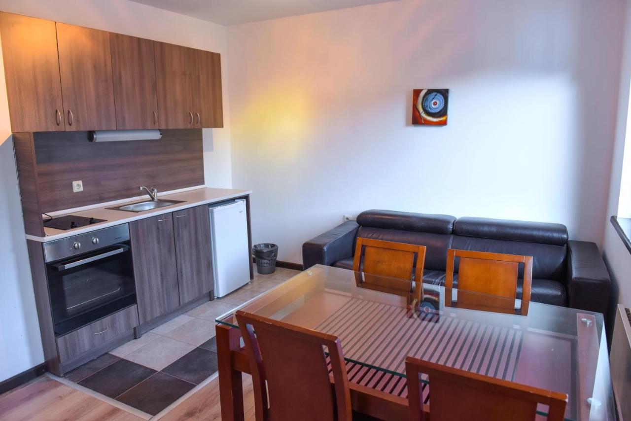 Royal Bansko - Accommodation, BB, Half Board Plus&All Inclusive Exteriör bild